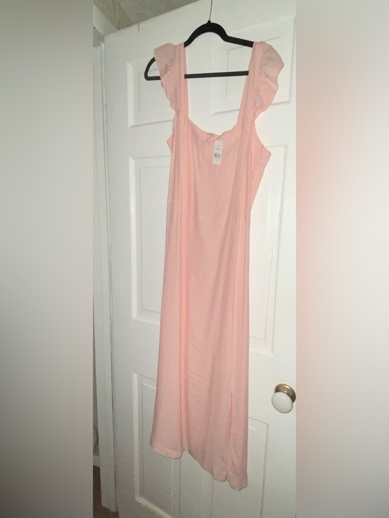 LOFT Dresses & Skirts - LOFT Pink Ruffle Strap Dress
